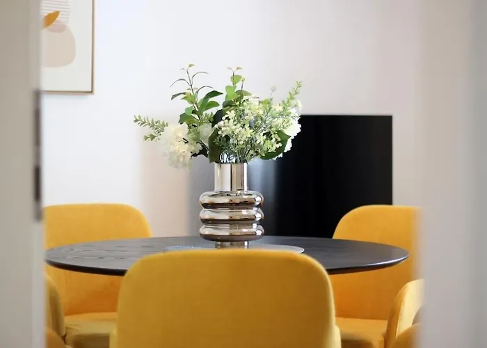 Appartement Blossfeld-apartments Xl-ferienwohnung Zentrum, 2 Schlafzimmer, W-lan, Waschtrockner, Inkl Kostenlosem Parkplatz *