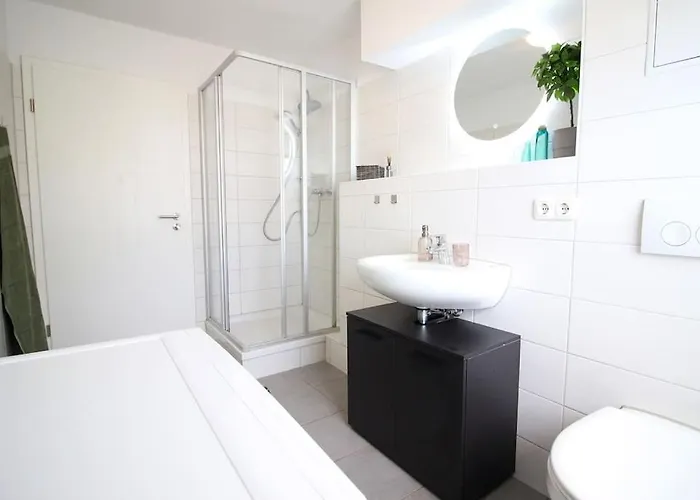 Blossfeld-apartments Xl-ferienwohnung Zentrum, 2 Schlafzimmer, W-lan, Waschtrockner, Inkl Kostenlosem Parkplatz Jena